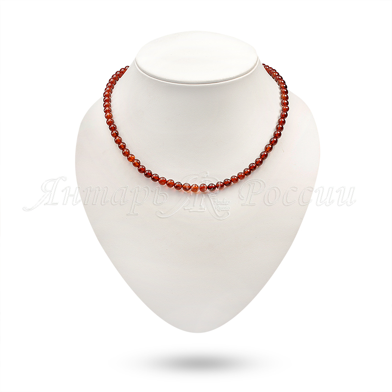 Бусы, янтарь